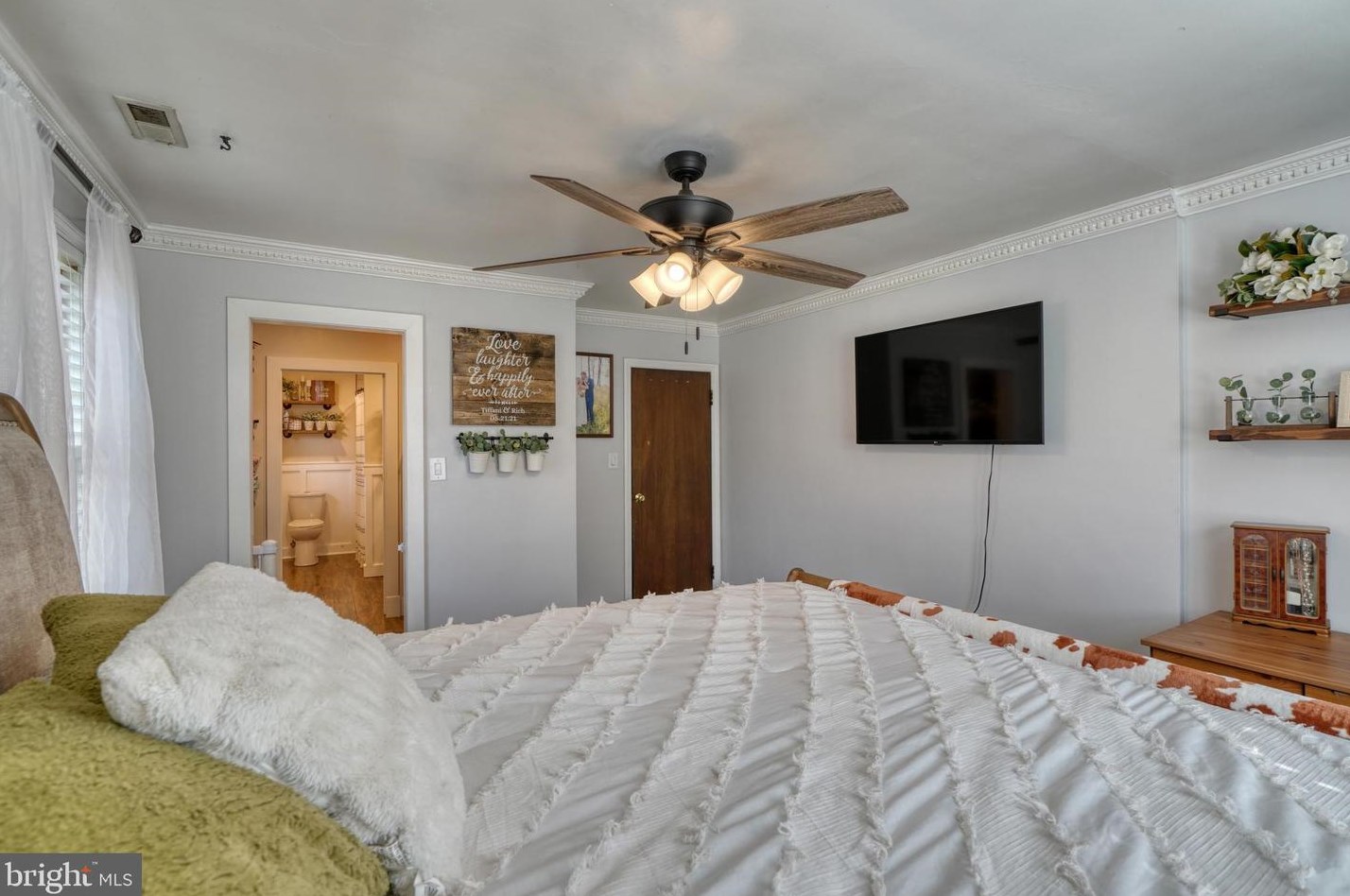 336 Ida Ave, Baltimore MD  21221-4737 exterior