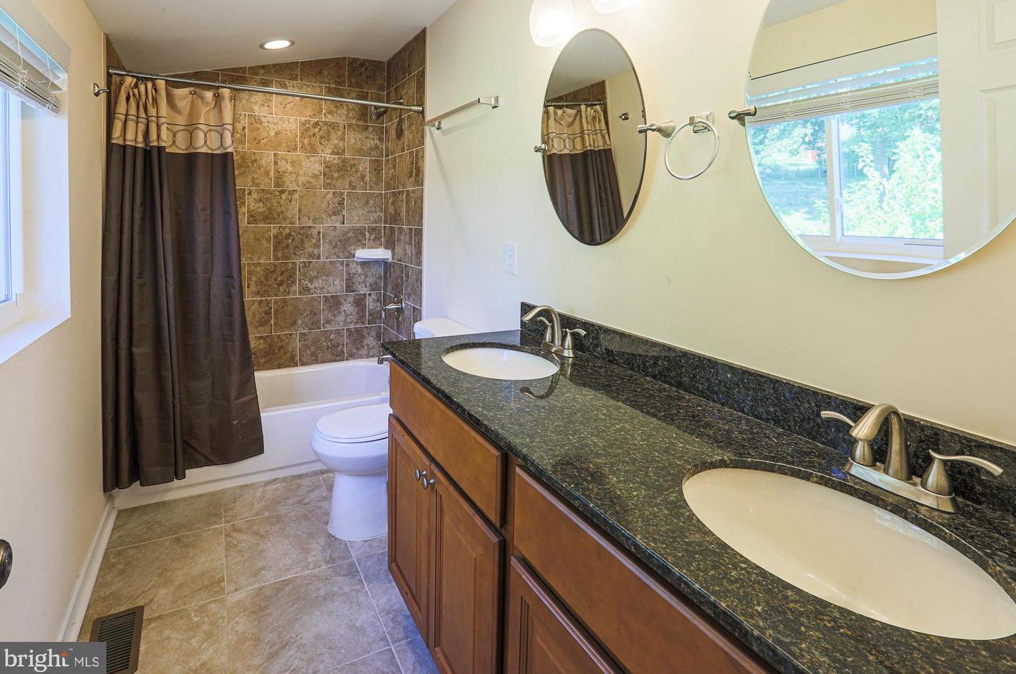 1225 Berk Ave, Baltimore MD  21237-2933 exterior