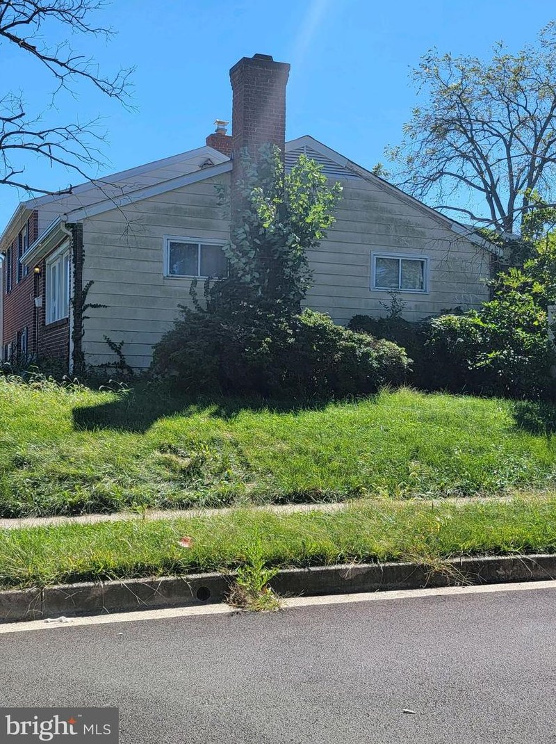 26 Delrey Ave, Baltimore, MD 21228-3423