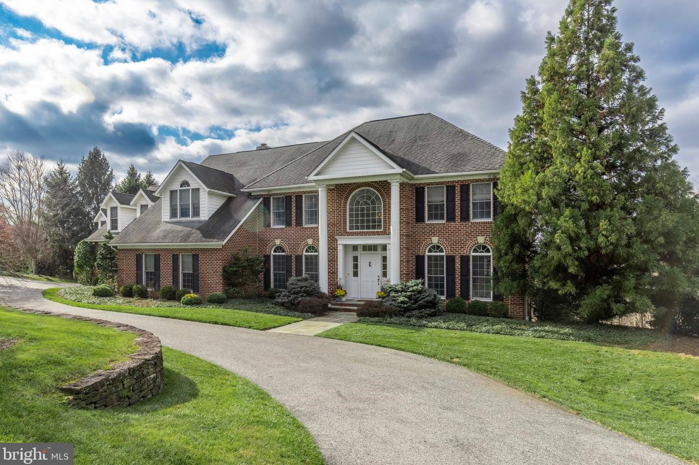 10 Stoddard Ct, Glencoe, MD 21152-9367