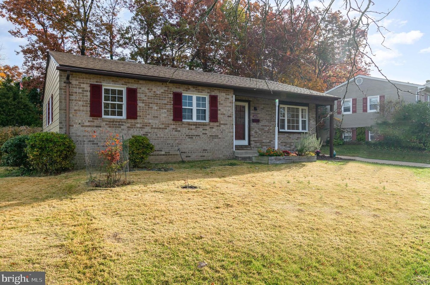 1417 Pleasant Valley Dr, Baltimore, MD 21228-2541