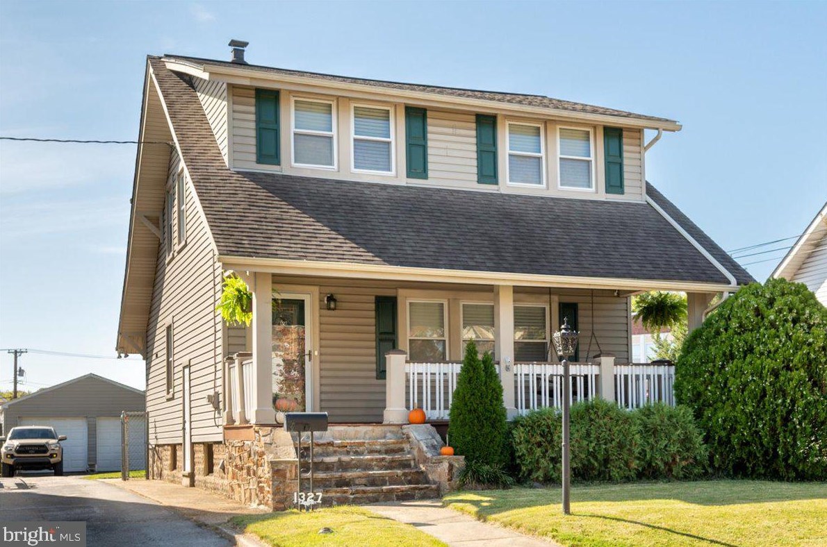 1327 Birch Ave, Baltimore MD  21227-2626 exterior