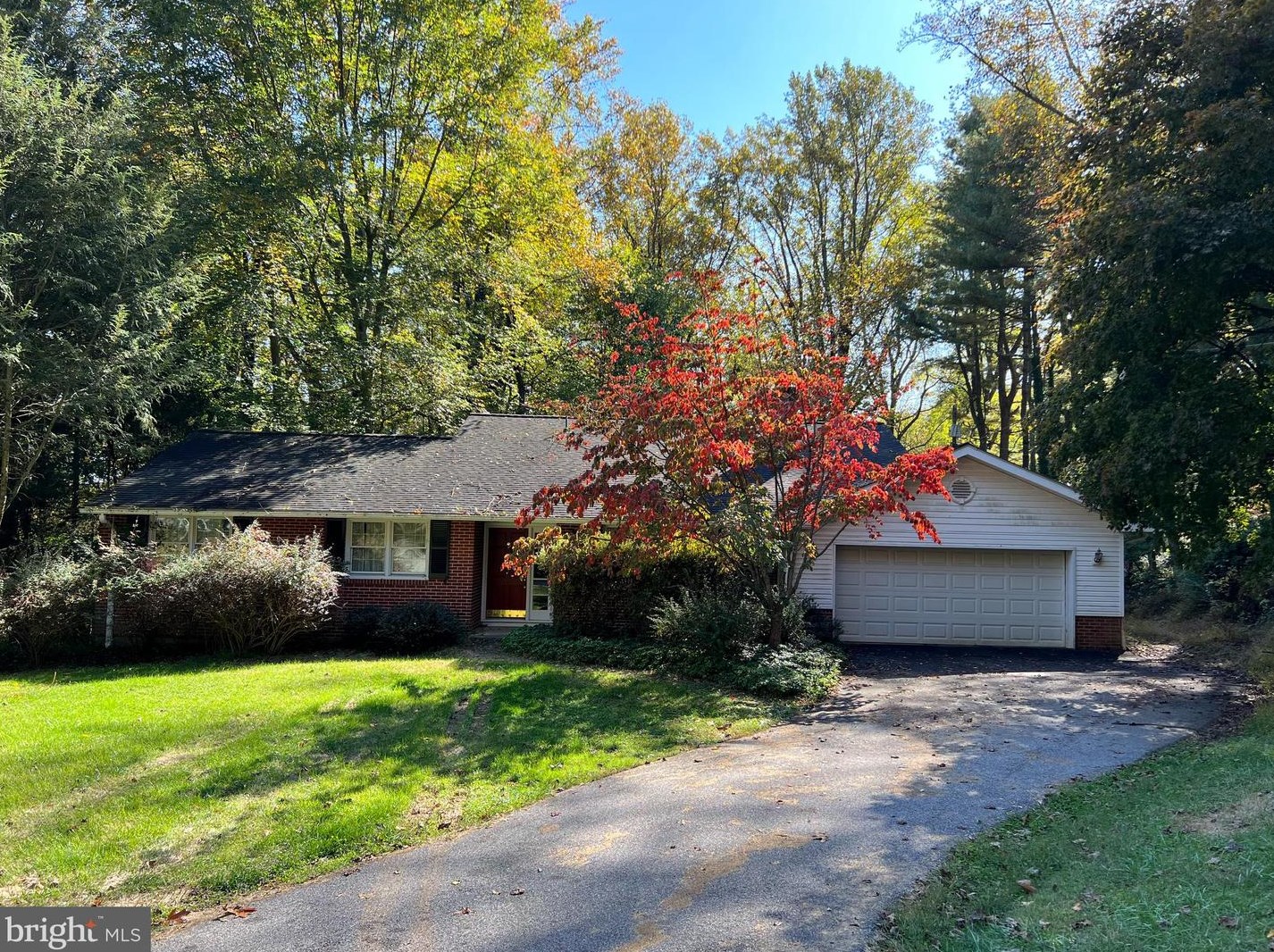 1103 High Country Rd, Baltimore, MD 21286-1517