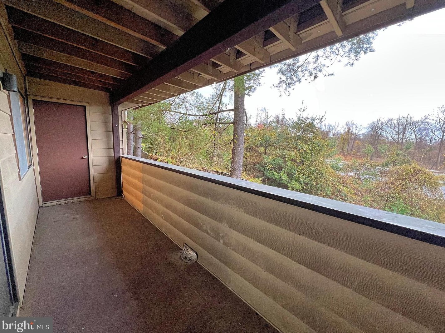 1800 Snow Meadow Ln, Baltimore MD  21209-1303 exterior