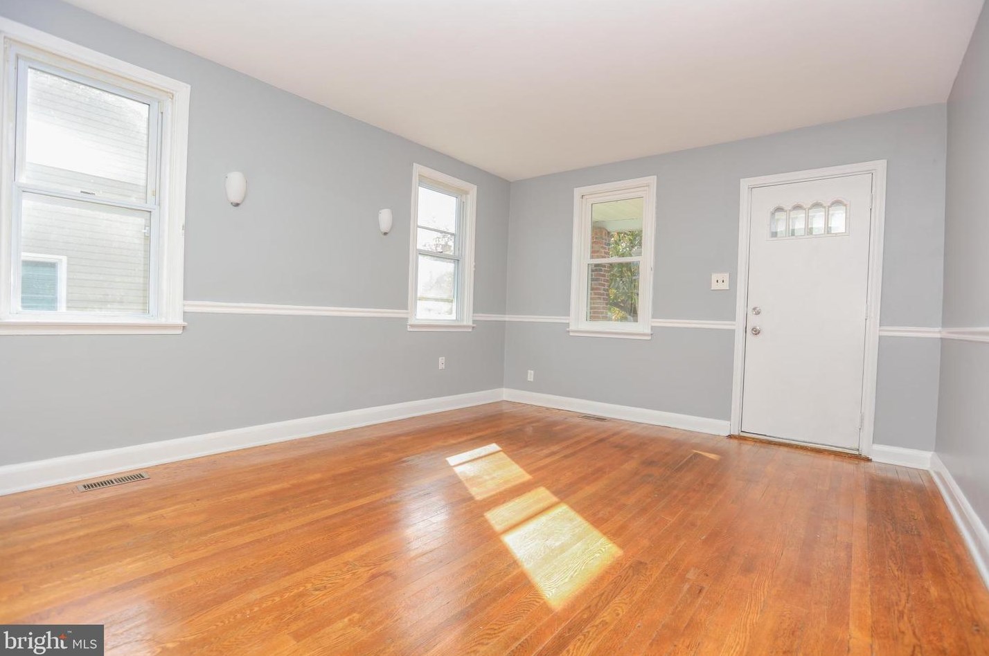 4218 Cardwell Ave, Baltimore MD  21236-4006 exterior