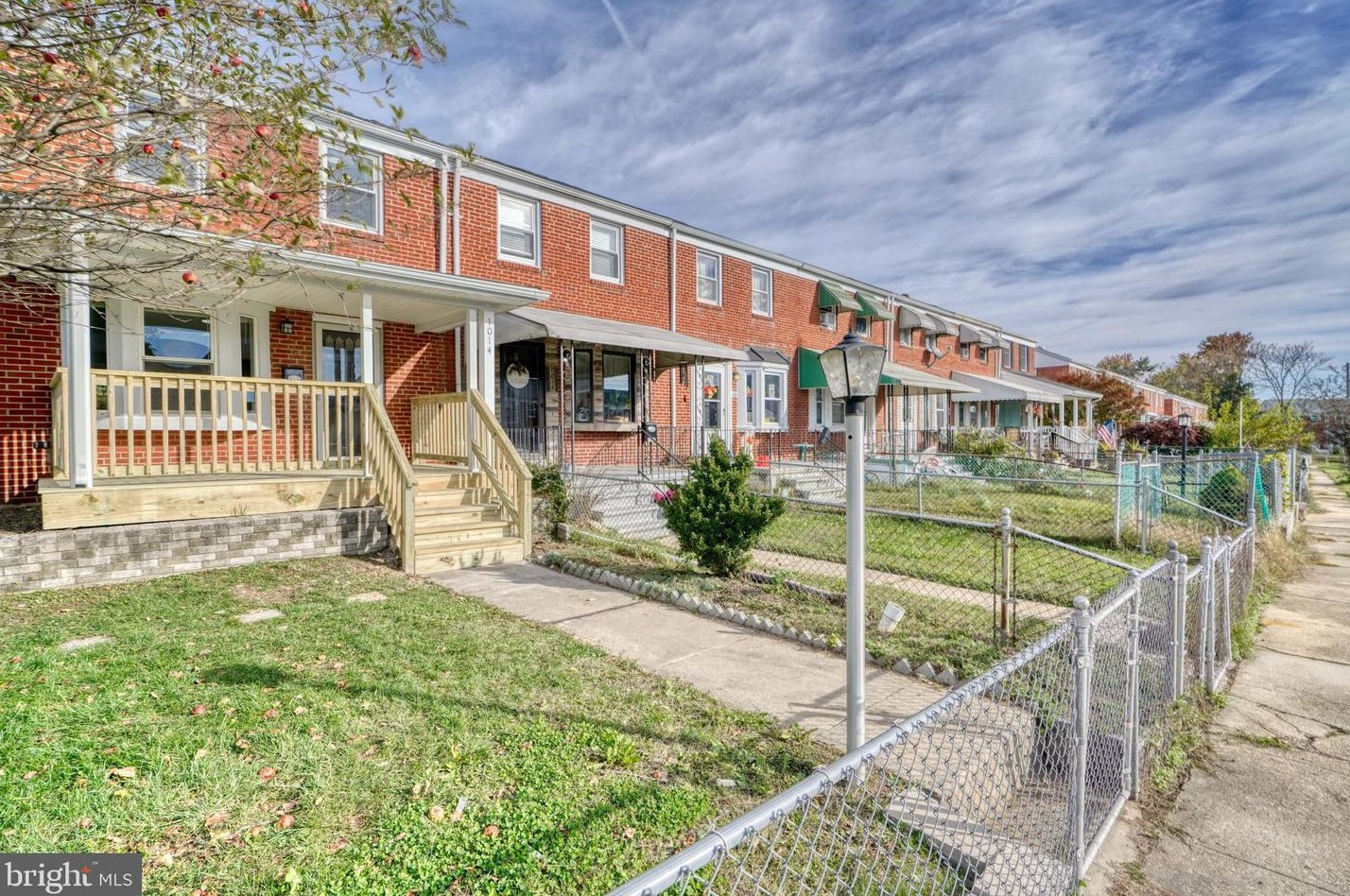 1014 Middlesex Rd, Baltimore, MD 21221-1338