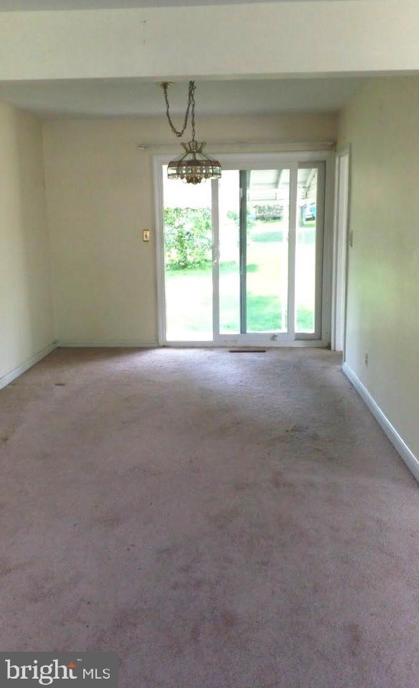 8408 Kings Ridge Rd, Baltimore, MD 21234-4954