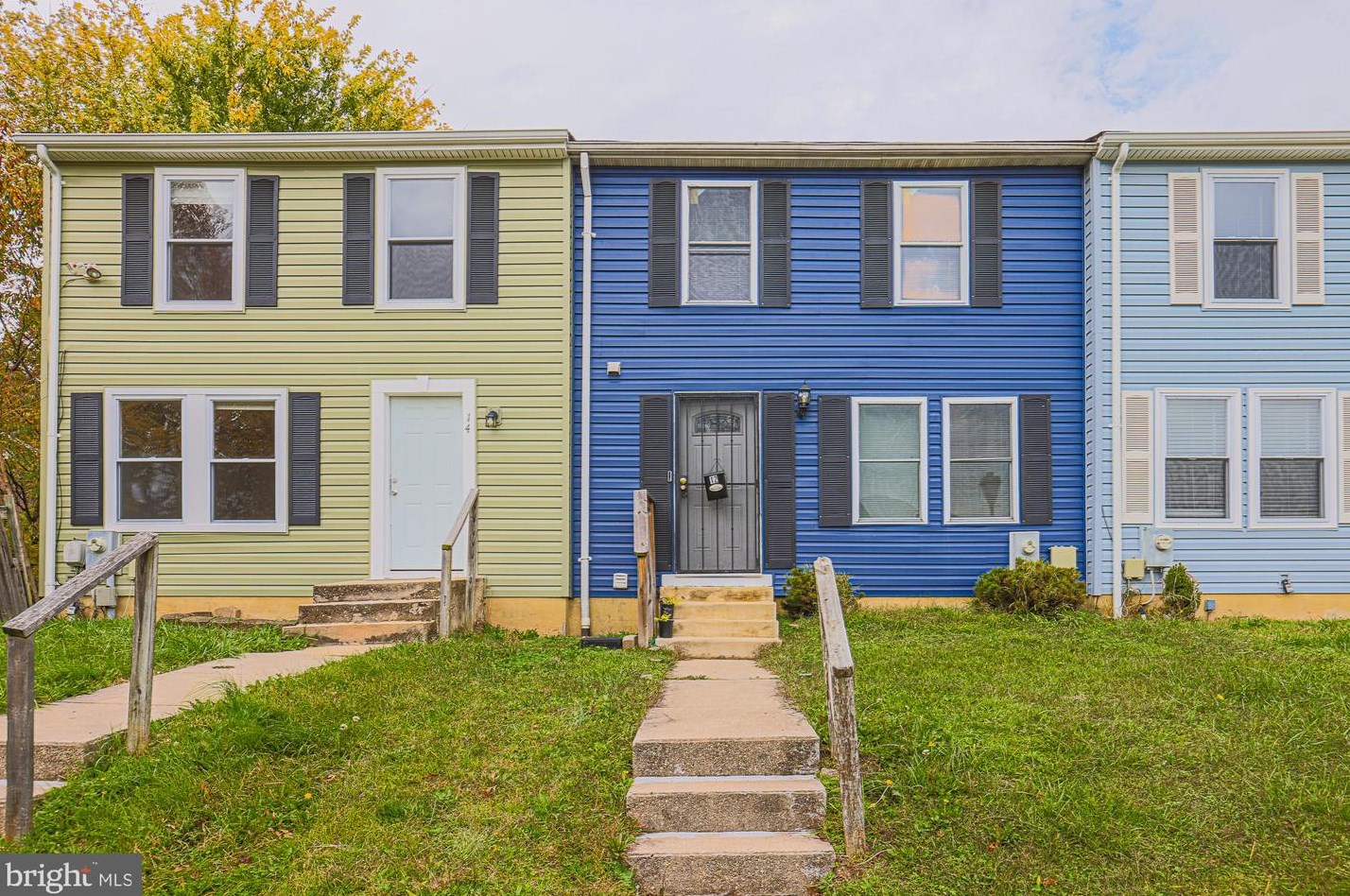 12 Van Ct, Baltimore, MD 21206-2954