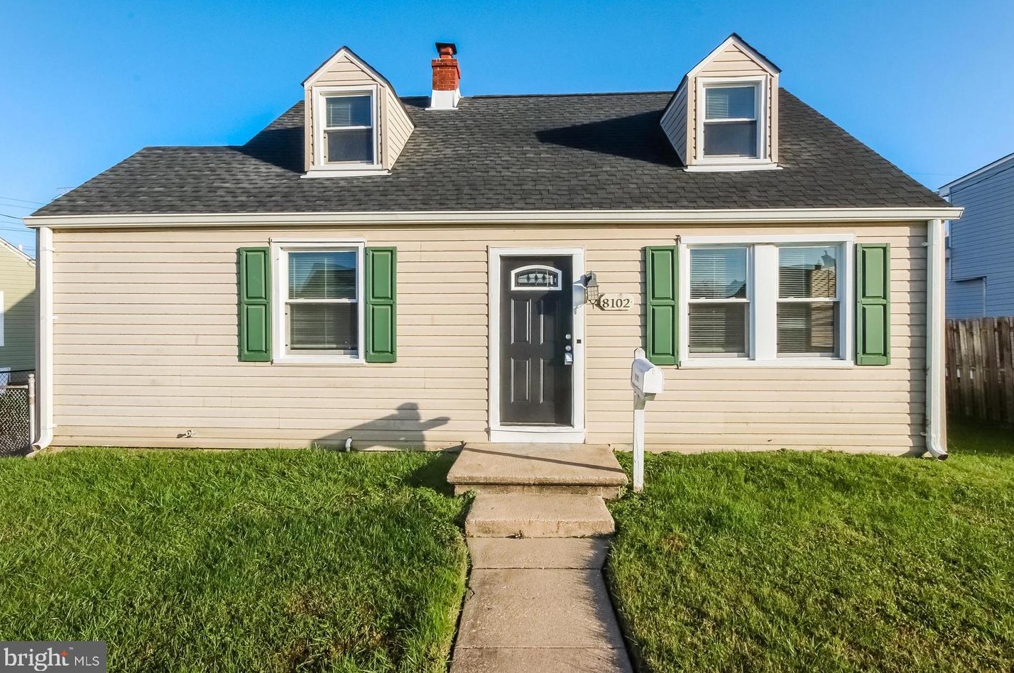 8102 Murray Point Rd, Baltimore, MD 21222