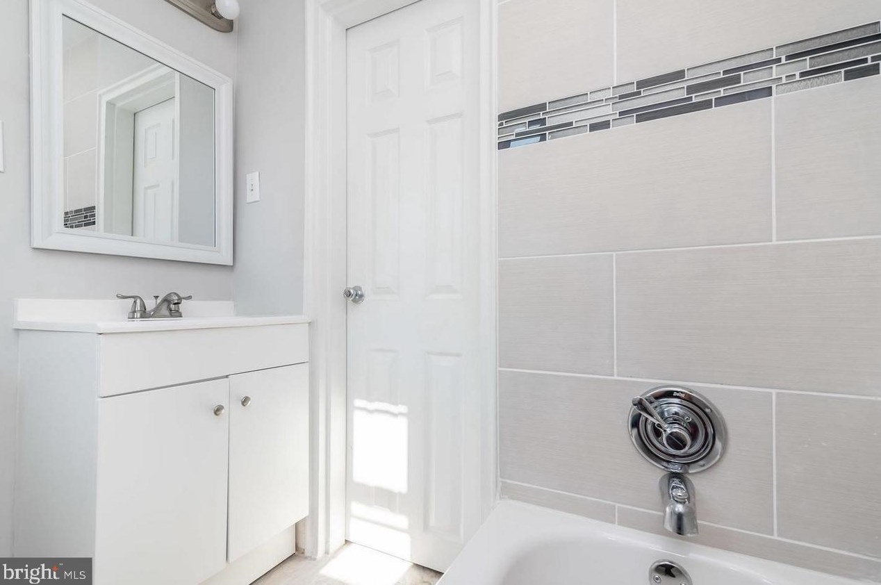 5417 Masefield Rd, Baltimore MD  21207-4852 exterior