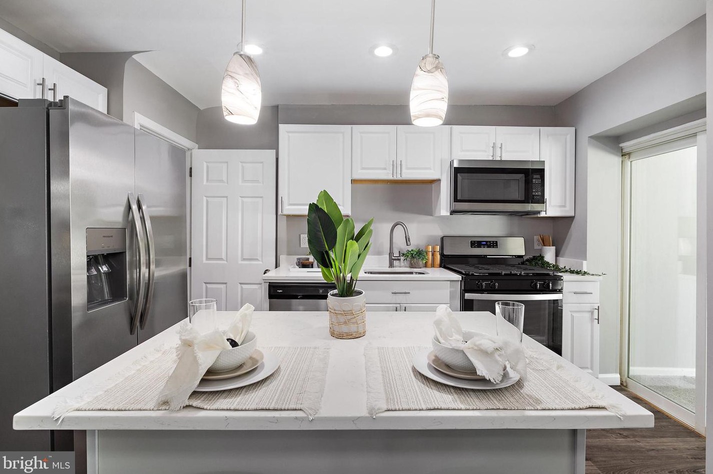 4406 Scotia Rd, Baltimore, MD 21227-4811