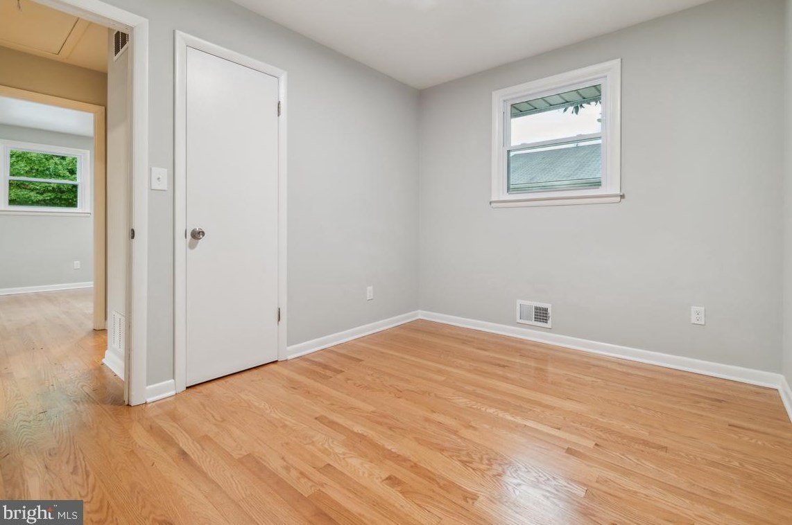 7910 Oakdale Ave, Baltimore MD  21237-2761 exterior