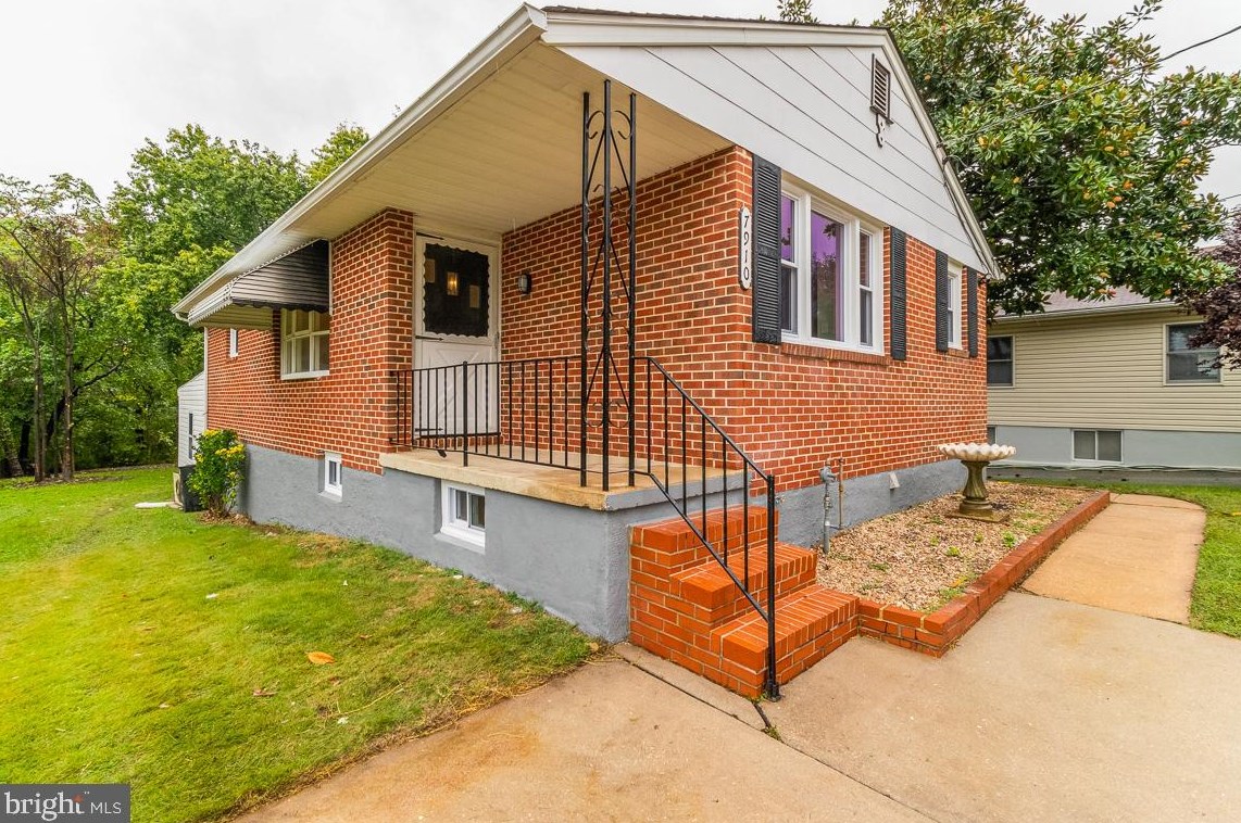 7910 Oakdale Ave, Baltimore MD  21237-2761 exterior