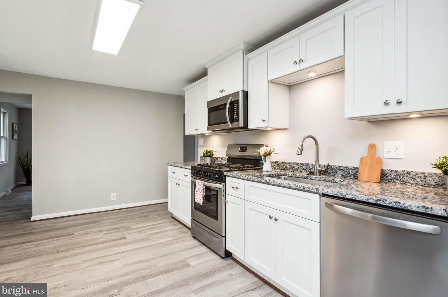 609 Virginia Ave, Baltimore MD  21221-4924 exterior