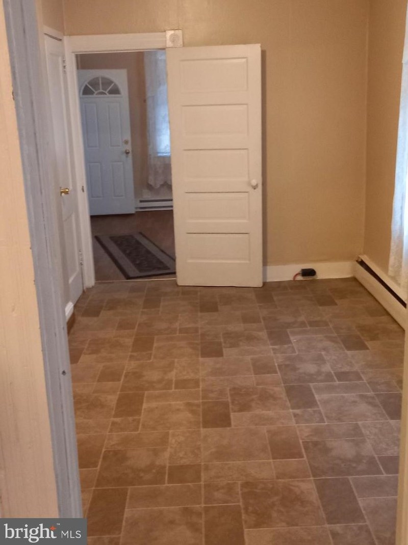 7356 Geise Ave, Baltimore MD  21219-2036 exterior