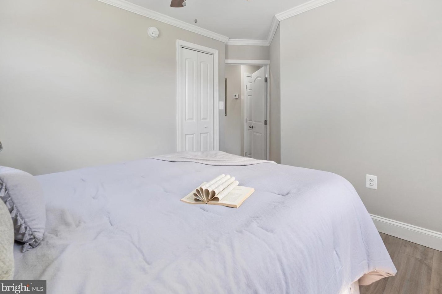 7517 Sparrows Point Blvd, Baltimore MD  21219-1928 exterior