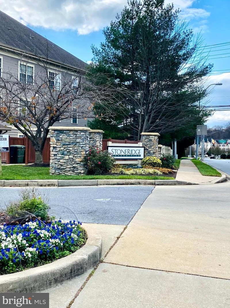8903 Stone Creek Pl, Baltimore MD  21208-2053 exterior