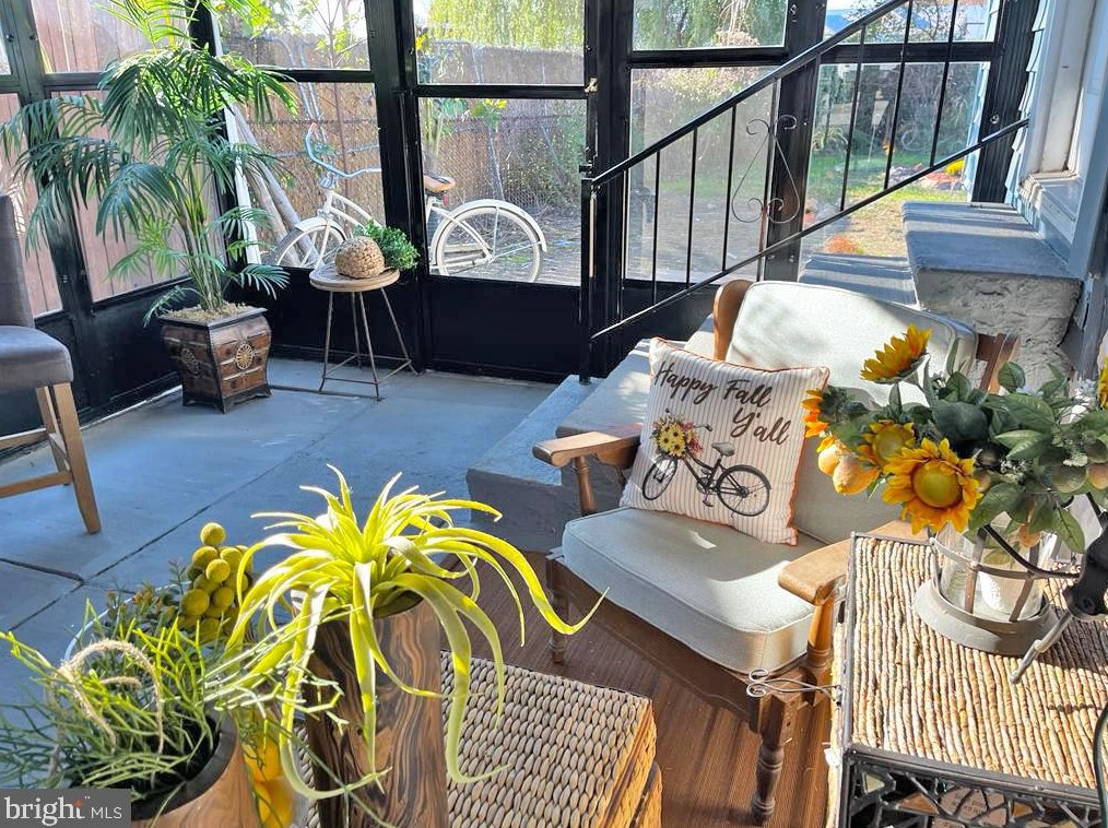 8104 Dukie Ave, Baltimore, MD 21222-2722