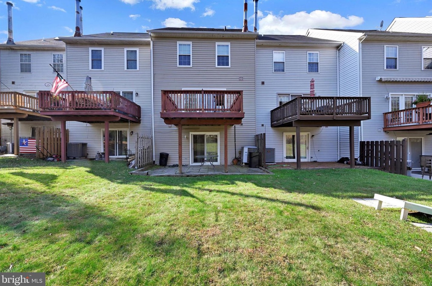 34 Roger Vly Ct, Baltimore MD 21234-1443 exterior