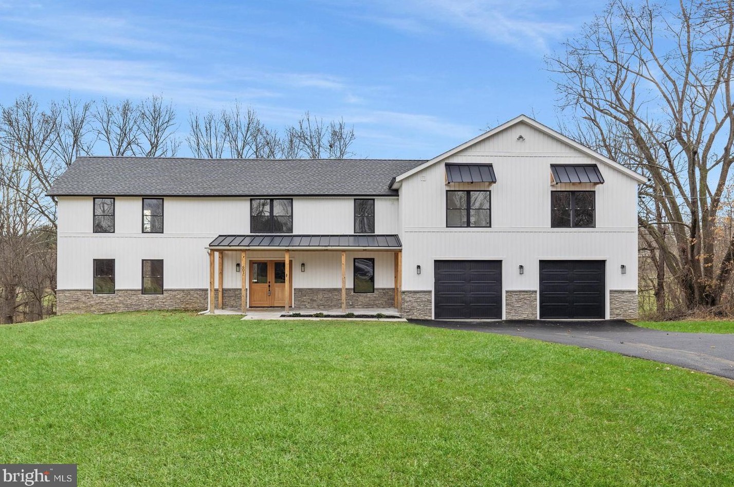 601 Priceville Ave, Glencoe, MD 21152-9116