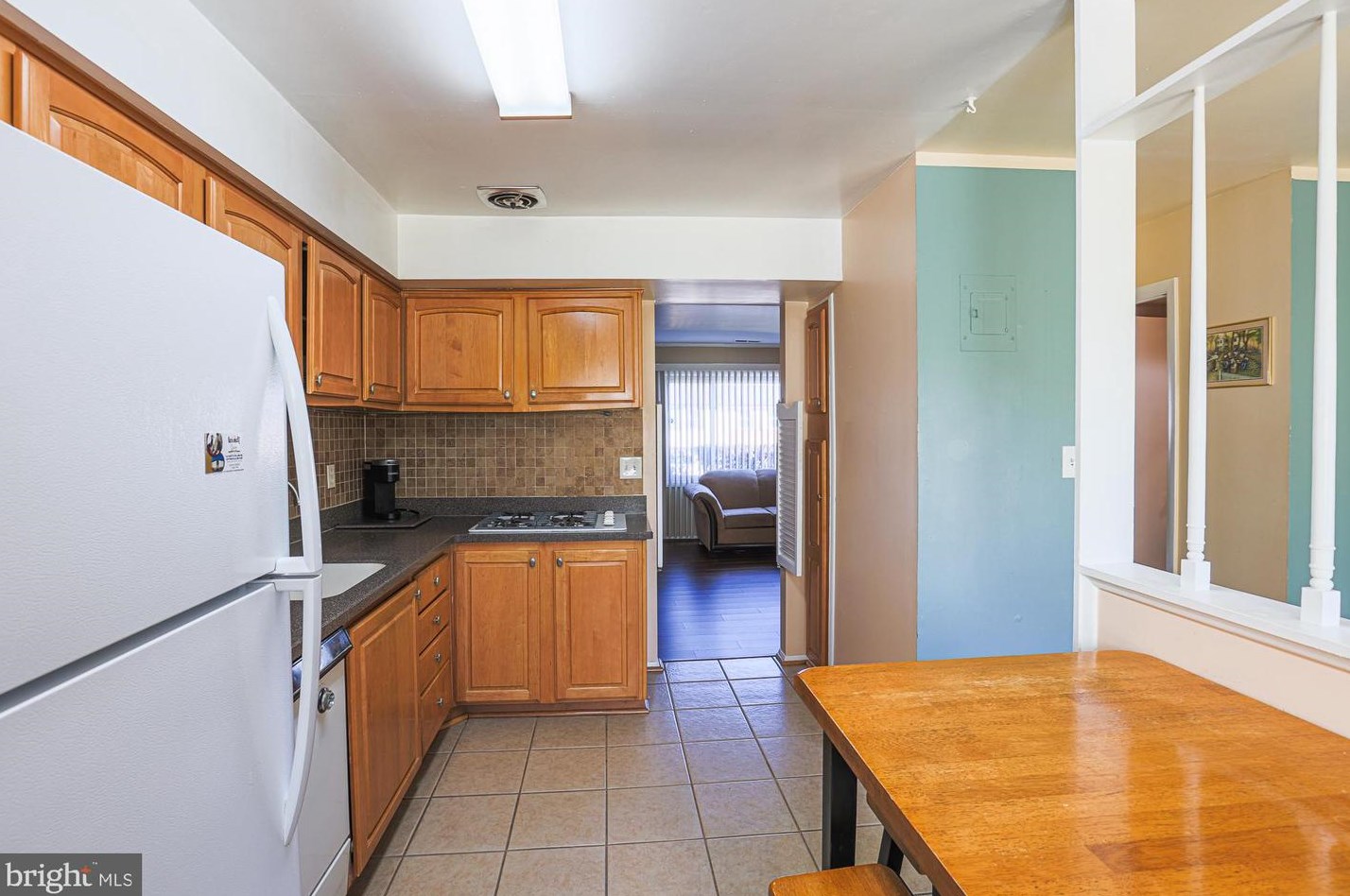 2614 Molton Way, Baltimore MD 21244-1925 exterior