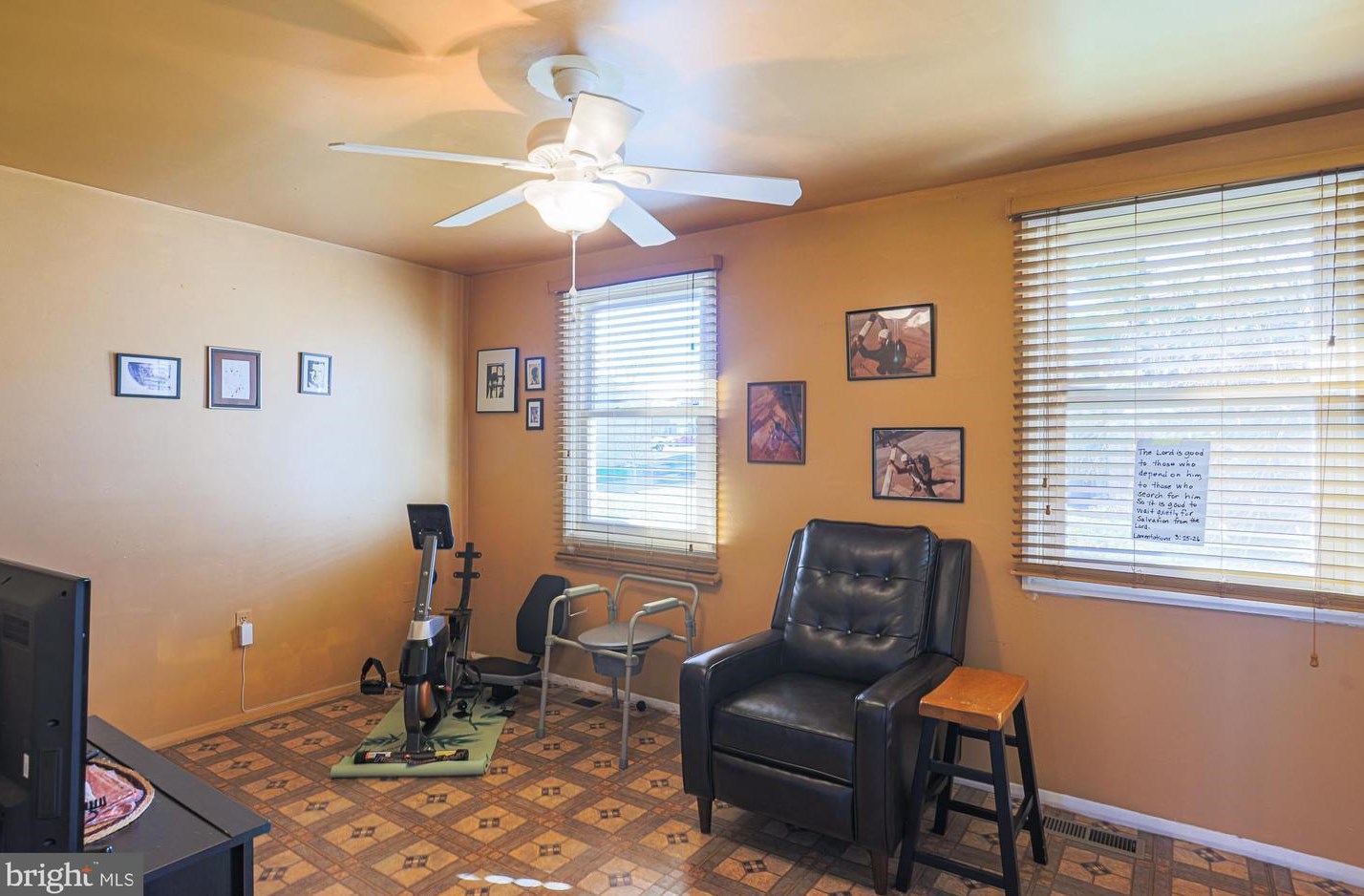 2614 Molton Way, Baltimore MD 21244-1925 exterior