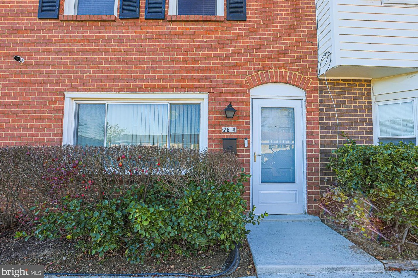 2614 Molton Way, Baltimore MD 21244-1925 exterior