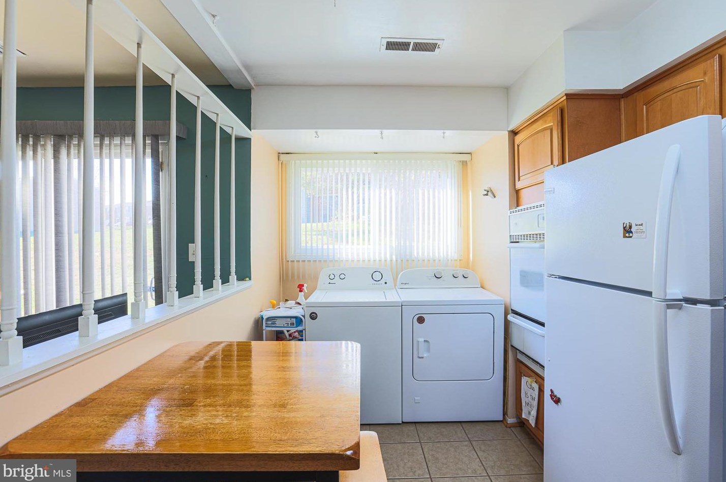 2614 Molton Way, Baltimore MD 21244-1925 exterior