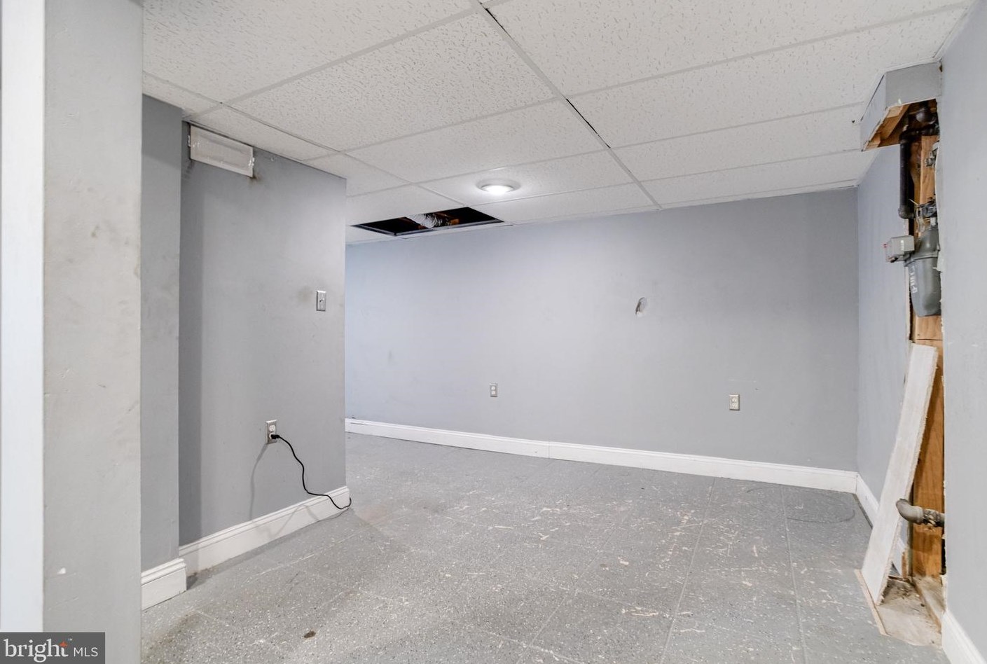 6803 River Drive Rd, Baltimore MD  21219-1127 exterior