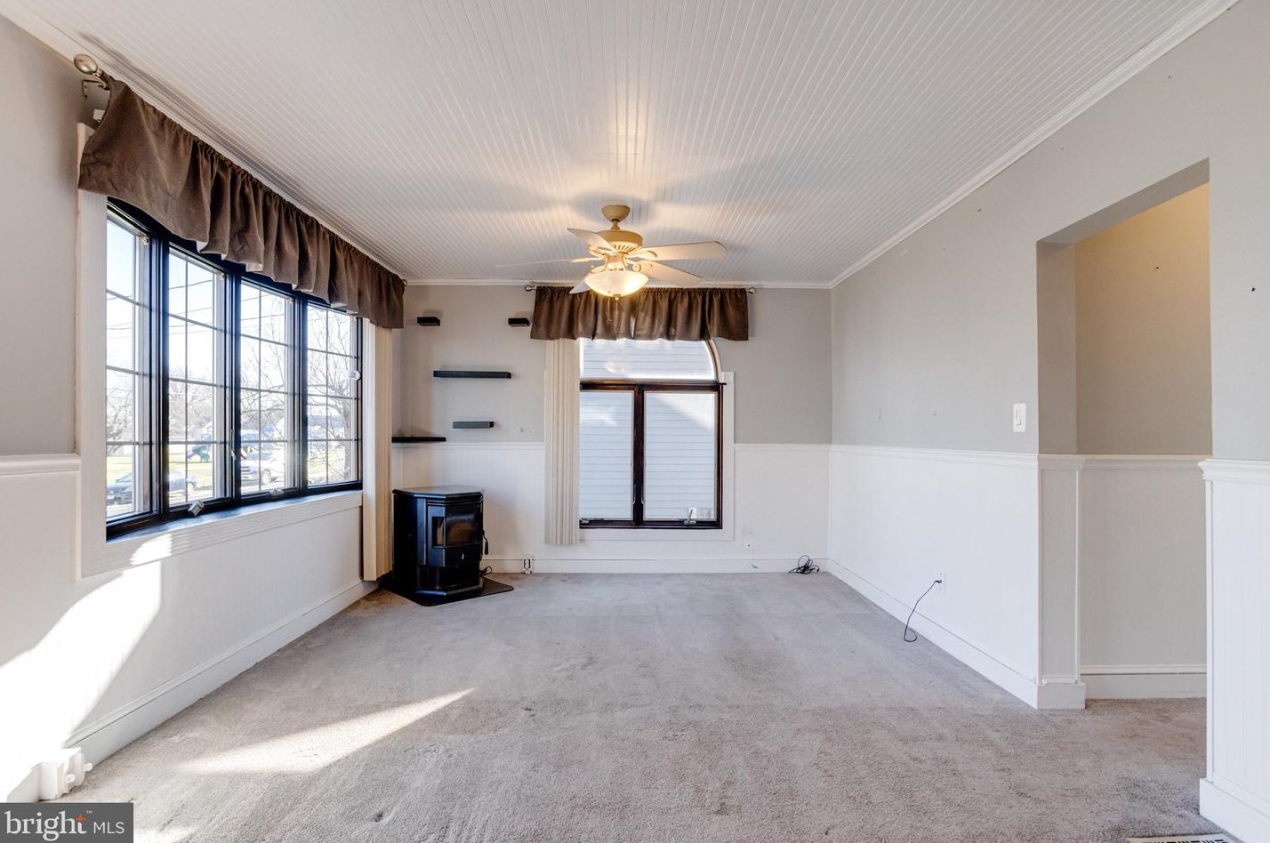 6803 River Drive Rd, Baltimore MD  21219-1127 exterior