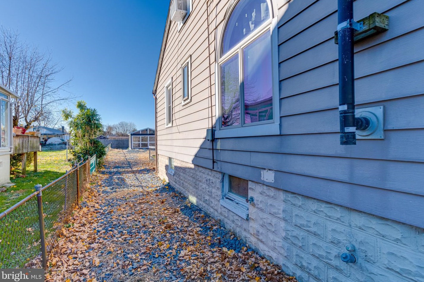 6803 River Drive Rd, Baltimore MD  21219-1127 exterior