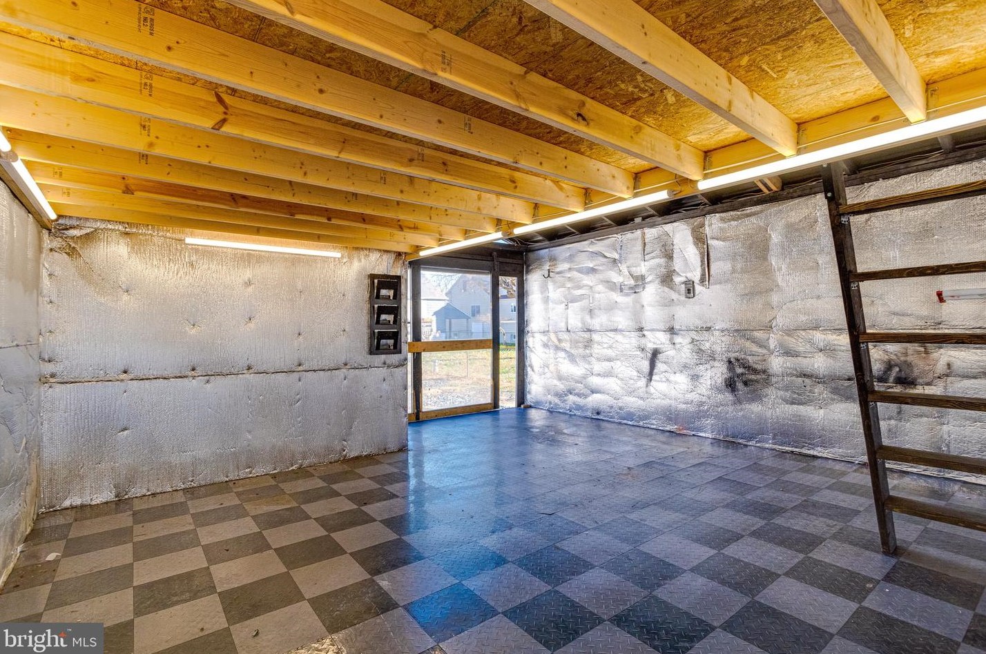 6803 River Drive Rd, Baltimore MD  21219-1127 exterior