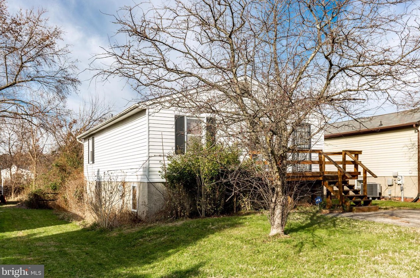 11 Rollwin Rd, Baltimore MD  21244-2835 exterior