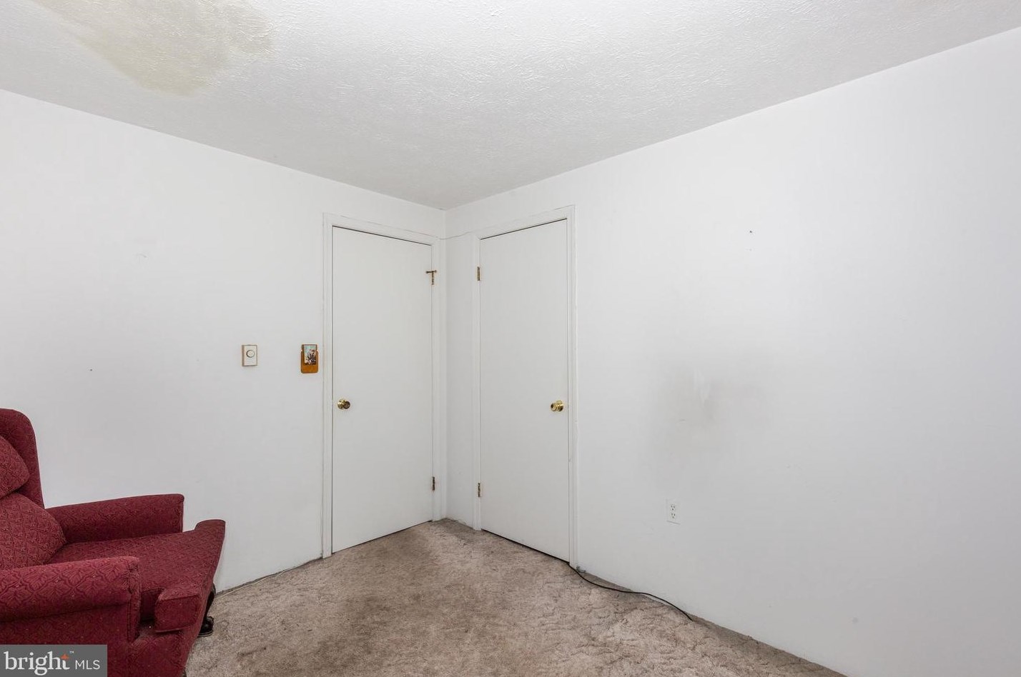 11 Rollwin Rd, Baltimore MD  21244-2835 exterior