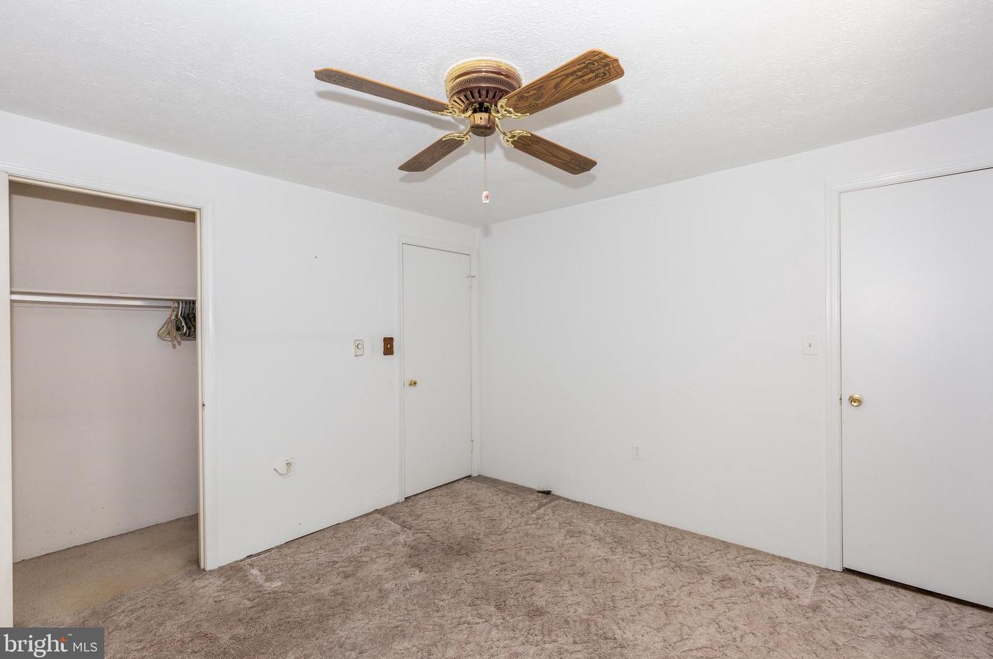 11 Rollwin Rd, Baltimore MD  21244-2835 exterior