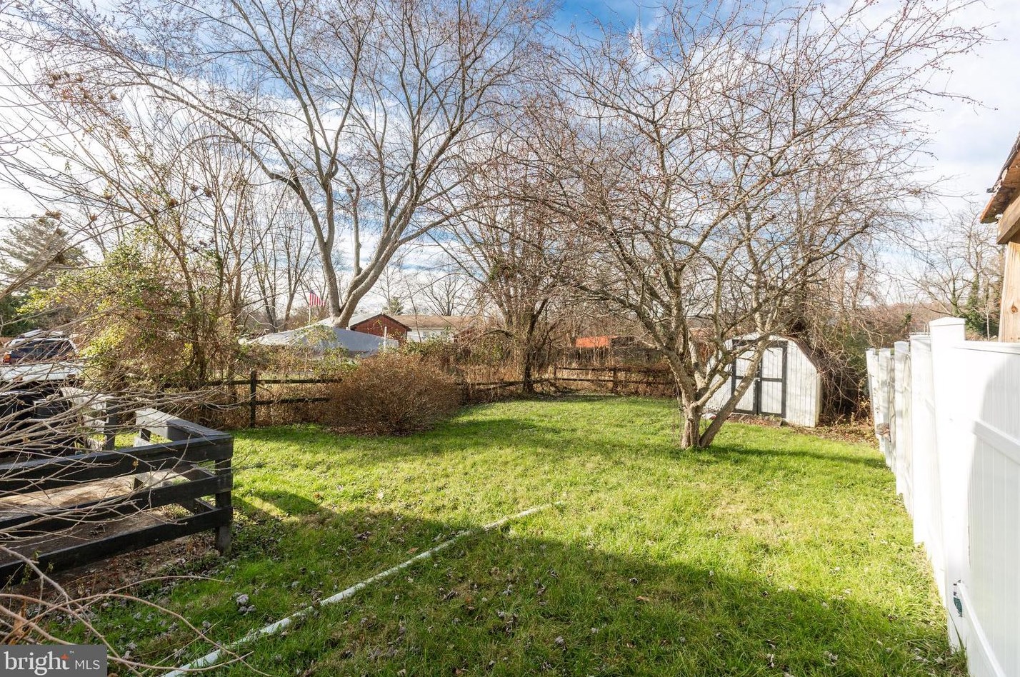 11 Rollwin Rd, Baltimore, MD 21244-2835