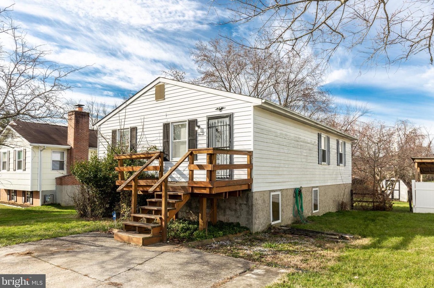 11 Rollwin Rd, Baltimore MD  21244-2835 exterior