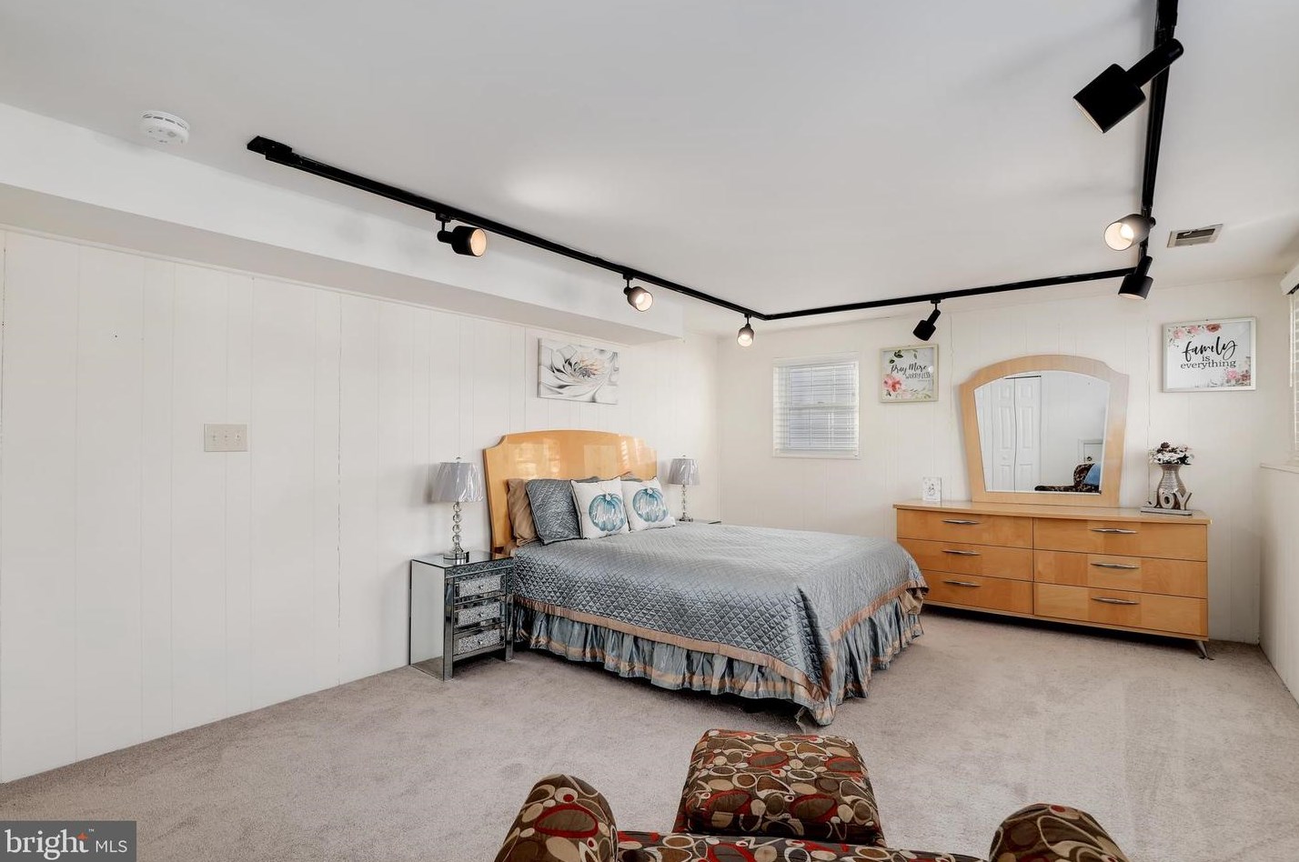1316 Hickory Springs Cir, Baltimore MD  21228-2628 exterior