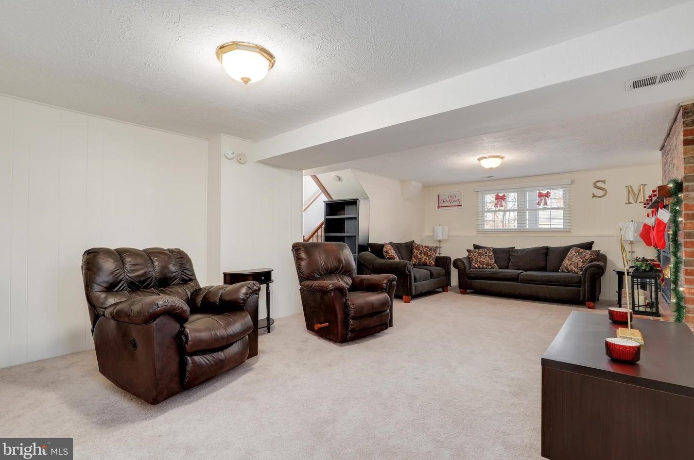1316 Hickory Springs Cir, Baltimore MD  21228-2628 exterior