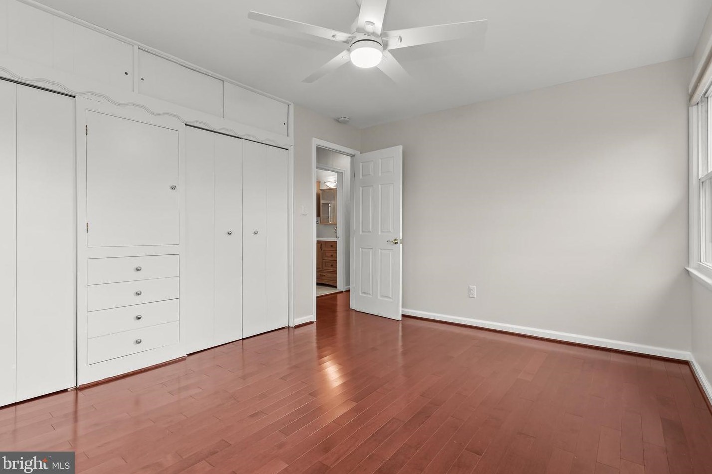 9134 Covered Bridge Rd, Baltimore MD  21234-2512 exterior