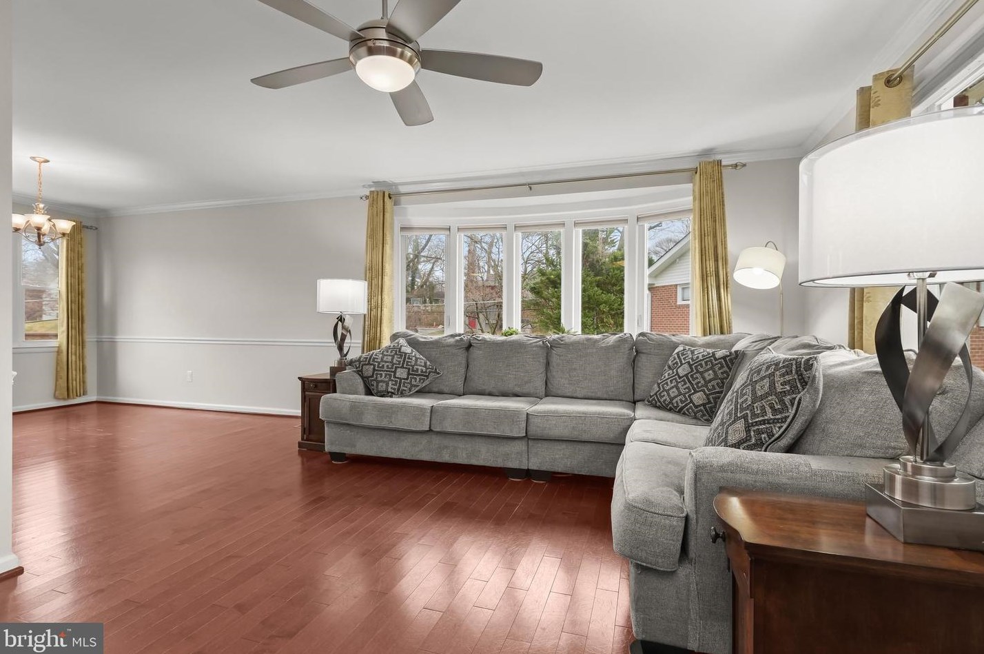 9134 Covered Bridge Rd, Baltimore MD  21234-2512 exterior