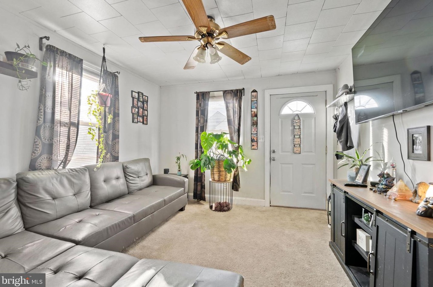 7611 Riddle Ave, Baltimore, MD 21224-1948