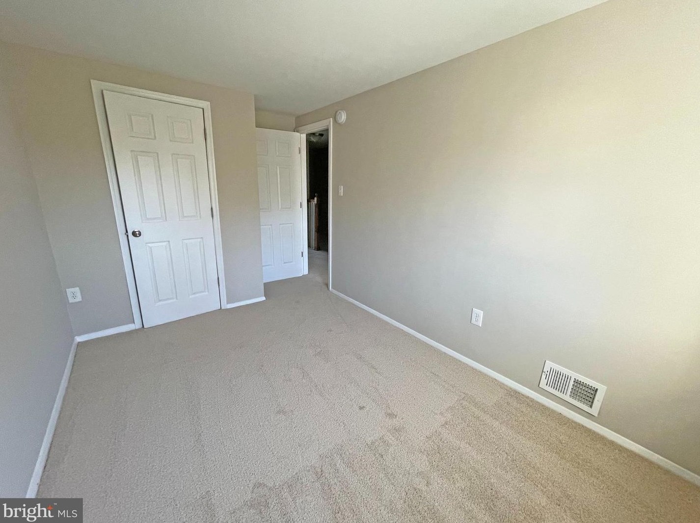 624 Kingsway Rd, Baltimore MD  21220-4925 exterior