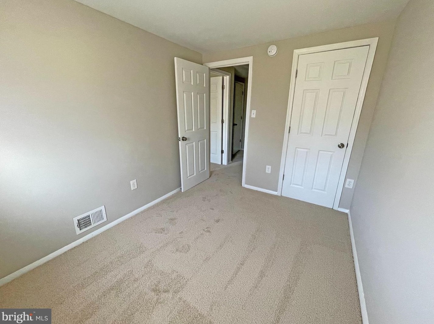 624 Kingsway Rd, Baltimore MD  21220-4925 exterior