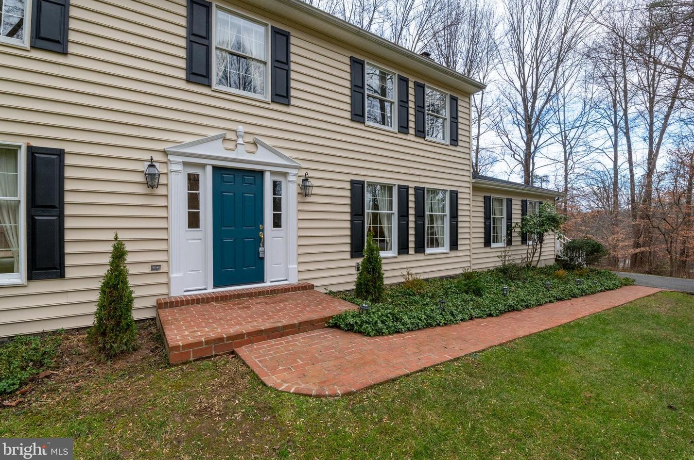 14 Constantine Dr, Phoenix, MD 21131-1450