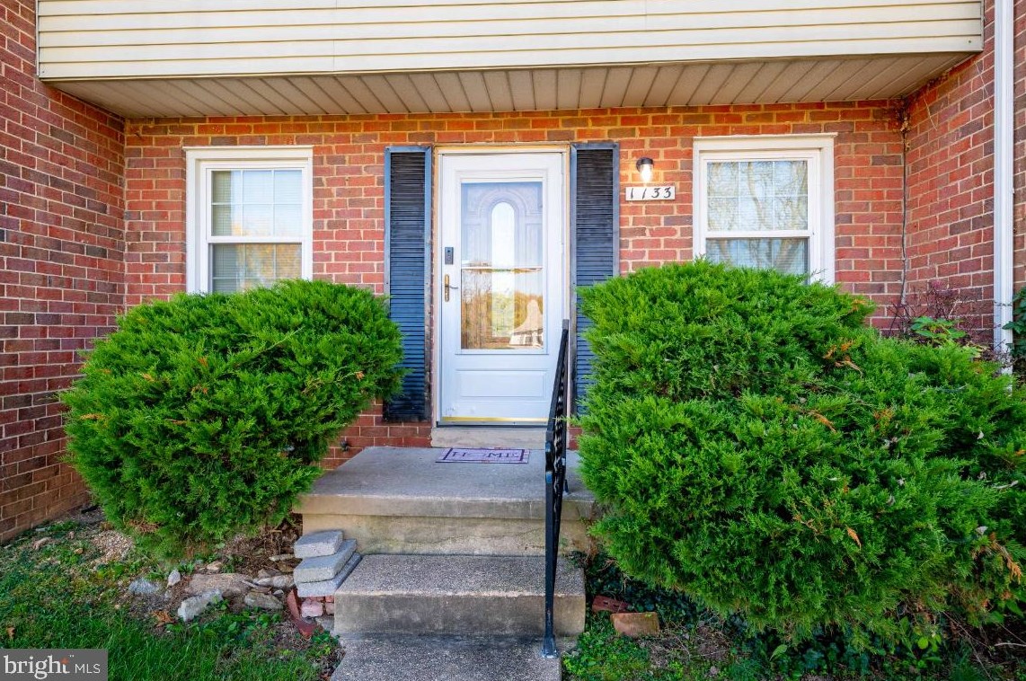 1133 Pelham Wood Rd, Baltimore, MD 21234-5918