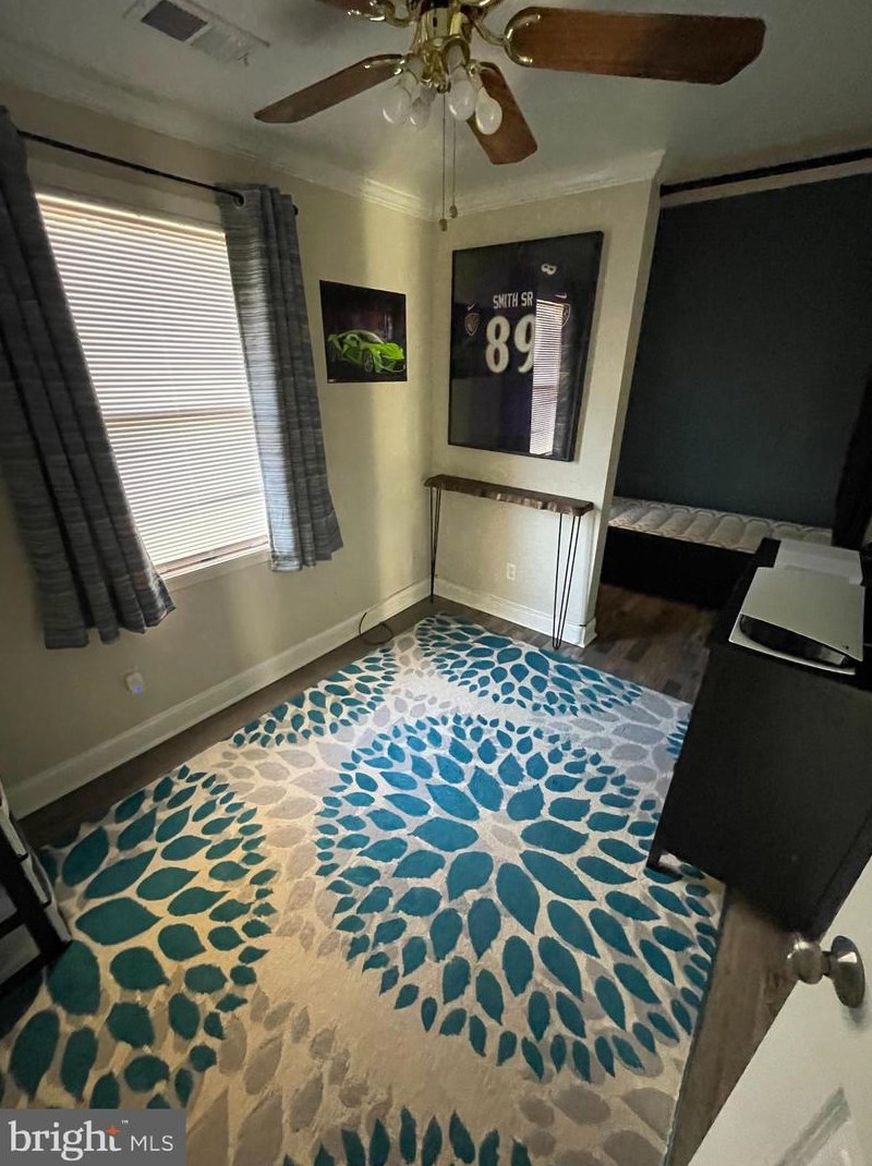 2927 Wells St, Baltimore MD  21219-4874 exterior