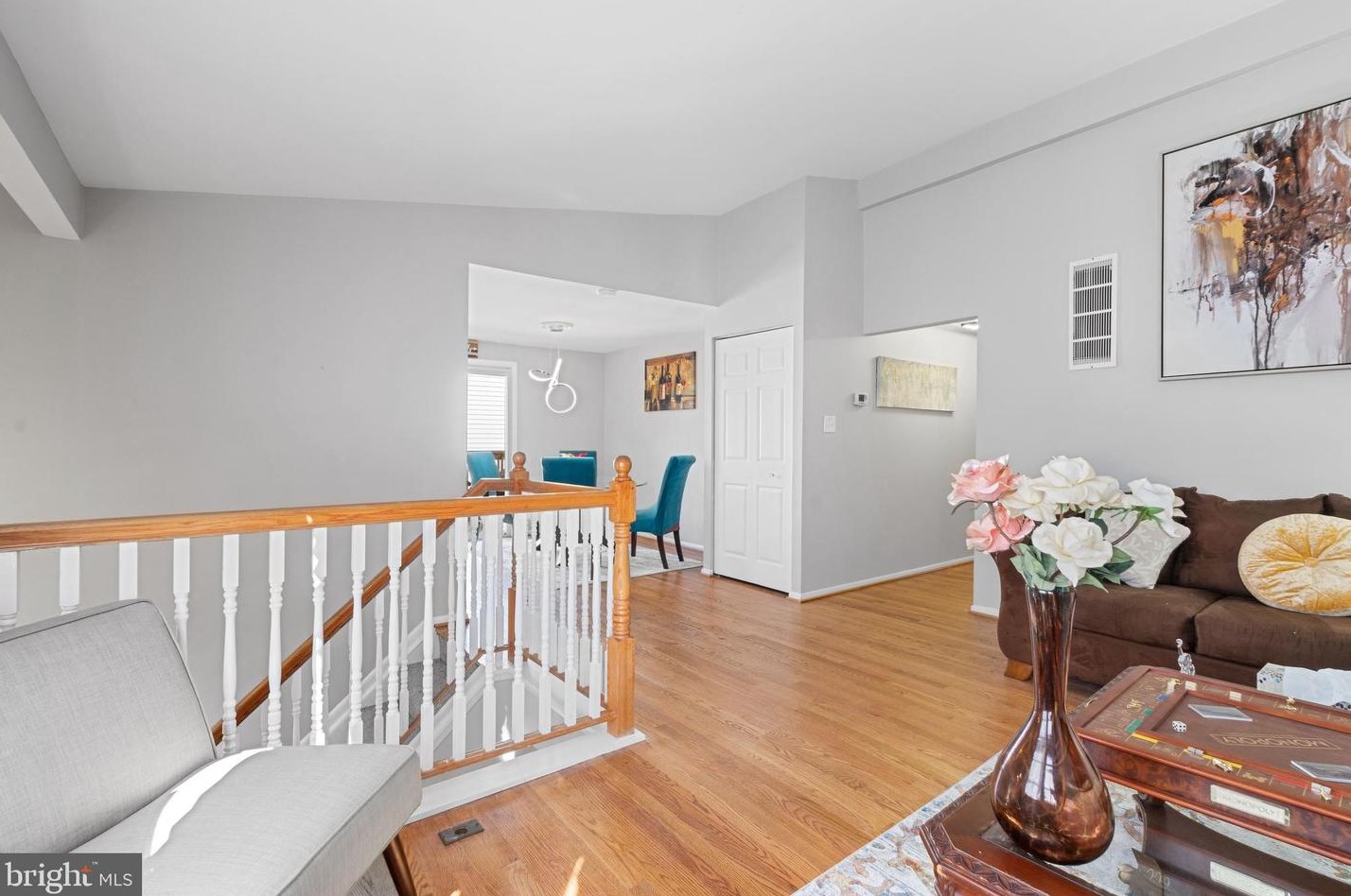 17 Galahad Ct, Baltimore, MD 21237-4517