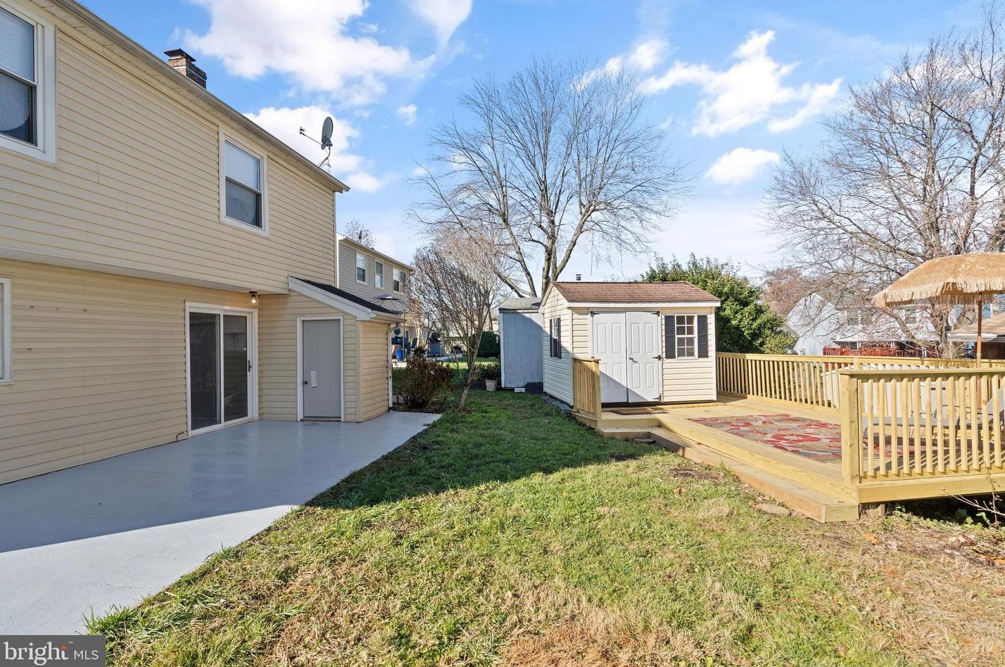 17 Galahad Ct, Baltimore MD  21228 exterior