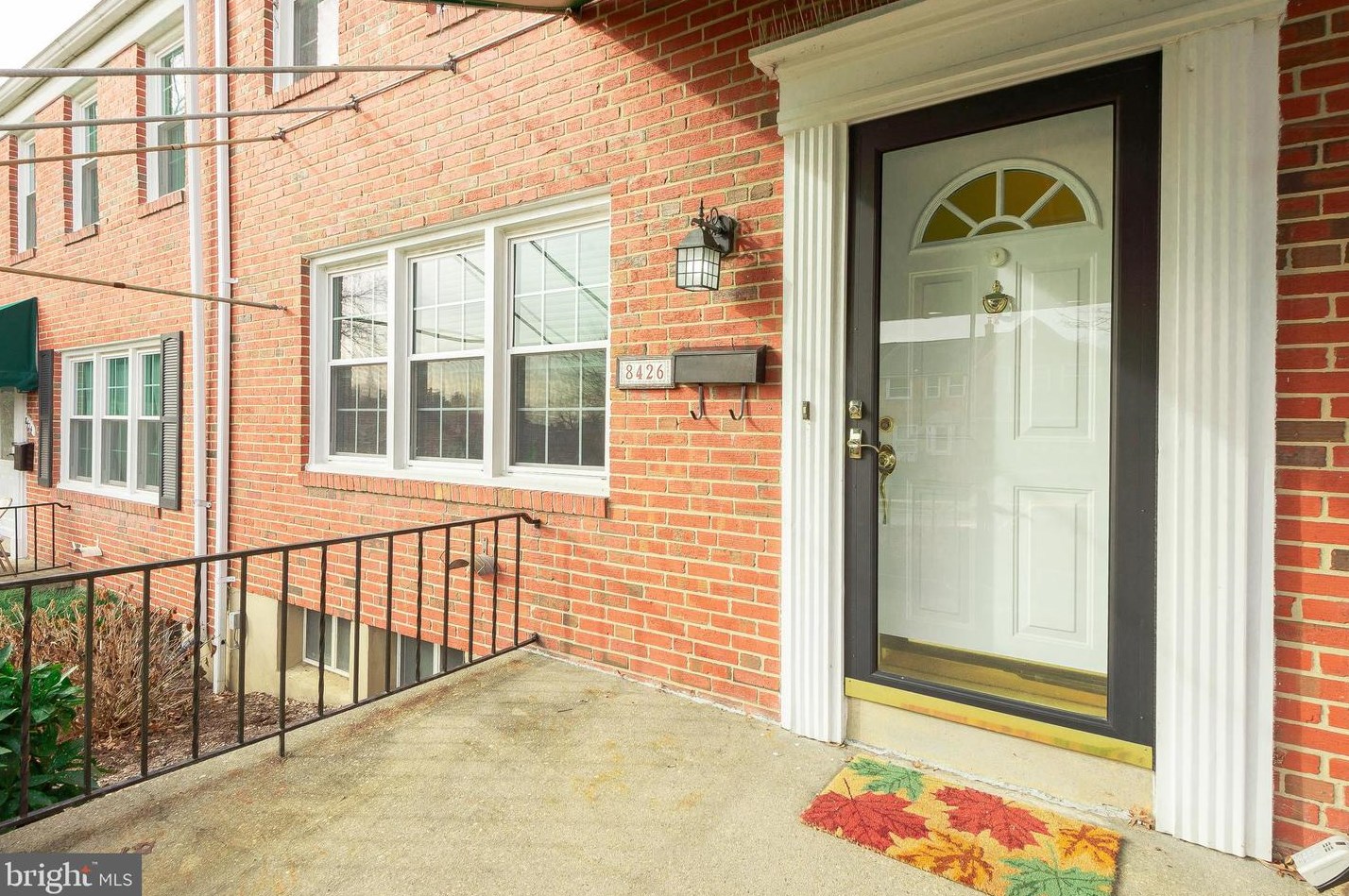 8426 Pleasant Plains Rd, Baltimore MD  21286-8134 exterior